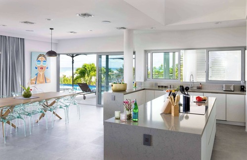 Blue Mountain Villa | Villa Skyline 2 to 5 Bedrooms stunning Ocean View