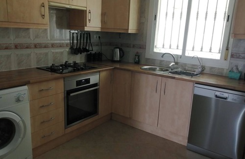 Arboleas Villa | Villa Los Castos, Immaculate 2-Bed Villa, Arboleas