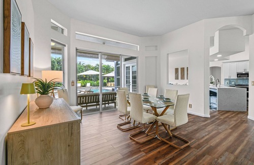 Hunt Club Casa | Villa Sobrinas - Luxury 4BR Villa: Pool, Spa, Fire Pit, Pond View, RV Parking, Sleeps 10