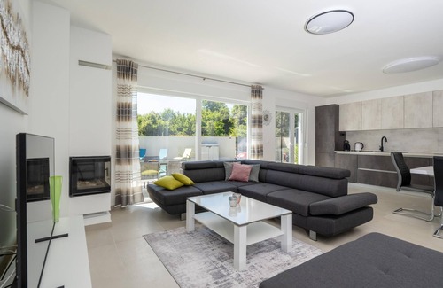 Valtura Villa | Villa Sofia with private pool