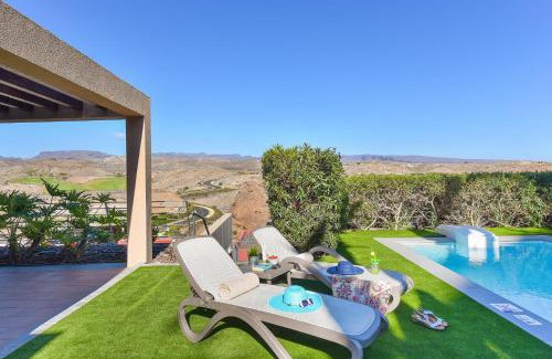 Salobre Villa | Villa Sol 13 by VillaGranCanaria