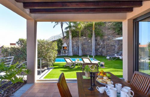 Salobre Villa | Villa Sol 13 by VillaGranCanaria