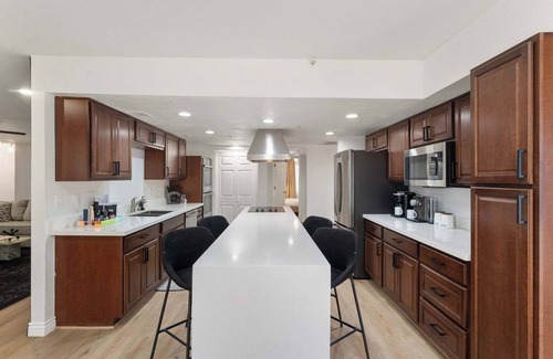 Paradise Valley Village Casa | Villa Solara | 8 BR | Heated Pool | Outdoor Oasis