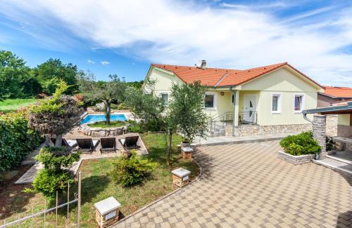 Marcana Casa | Villa Sole, Ferienvilla Mit Eigenem Pool Bei Pula