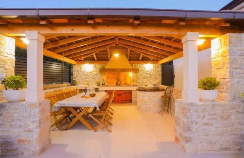 Kastela Villa | Villa Sole with Private Pool
