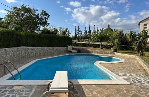 Loutraki Villa | Villa Sophia