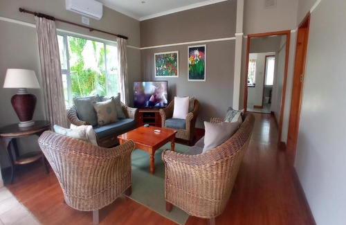 Illovo Beach Apartamento | Villa Spa Holiday Resort