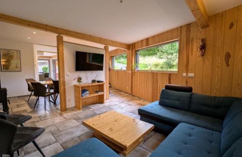 Ban-de-Laveline Casa | Villa spacieuse avec spa et billard, WiFi, parking privé - FR-1-589-698