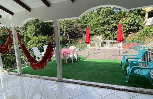Le Gosier Villa | Villa Spacieuse Idéal Pour les Familles et Couples à 15 Minutes de la Plage