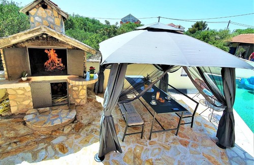 Rogoznica Villa | Villa Spark with heated pool in Rogoznica Zecevo