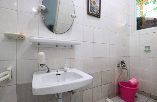 East Jakarta Casa | Villa Sri Manganti