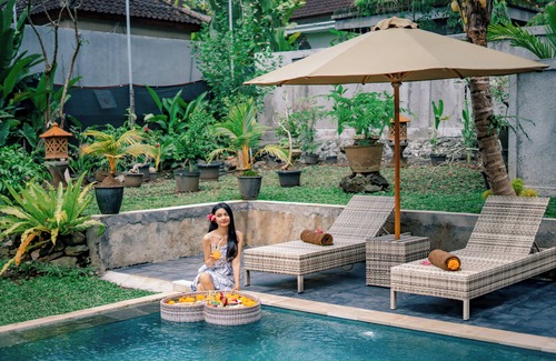 Kutuh Kaja Villa | Villa Sri Rejeki