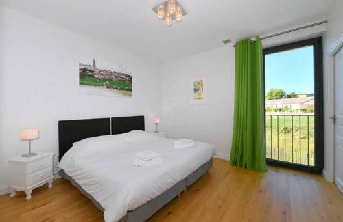 Gardegan-et-Tourtirac Casa | Nuevo: hermosa villa con aire acondicionado y piscina privada en el Golfo de Saint-Emilion