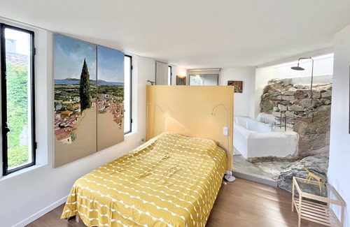 Hyeres City Centre Villa | Vrbo Property