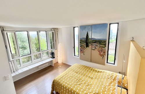Hyeres City Centre Villa | Vrbo Property