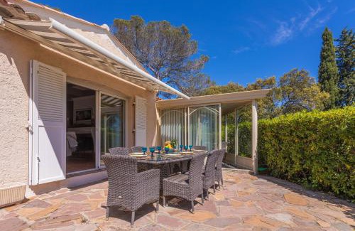 Boulouris-sur-Mer Villa | Villa St Raphaël, collines