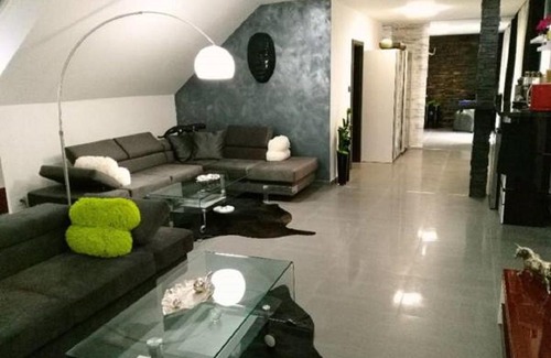 Hevlin Casa | Villa Star House