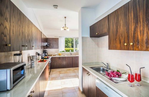 Giolou Villa | Villa Stephanos - Tres Habitaciones Villa, Capacidad 6