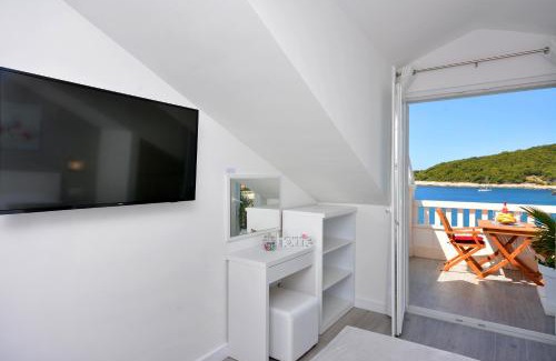 Milna Casa | Villa Stonehouse