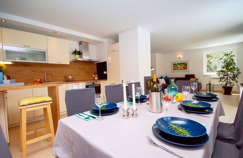 Omis Villa | Villa Stozak, private heated pool, cinema , sauna