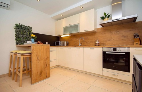 Omis Villa | Villa Stozak, private heated pool, cinema , sauna
