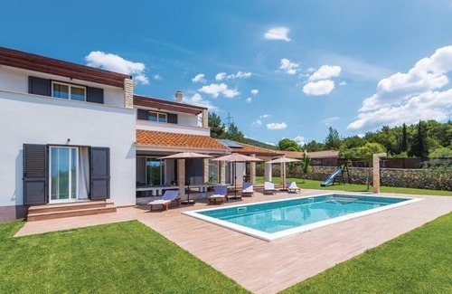 Sibenik Villa | Villa Sunrise Dubrava nearby Sibenik – Crovillas GmbH