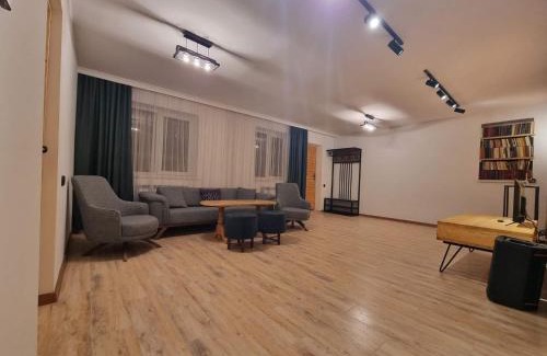 Dilijan Apartamento | Villa Sunshine ,apartment with 4 bedrooms ,whole apartment, апартаменты целиком