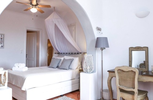 Houlakia Villa | Villa Sunshine with breathtaking sea view and private pool by Elite Estates.