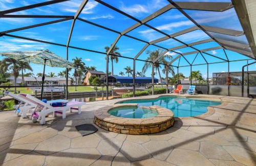 Caloosahatchee Villa | Villa Sunshine