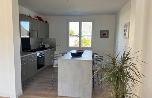 Saint-Germain-sur-Ay Casa | Villa Suzanne