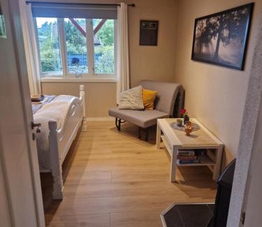 Kristiansand Casa | Villa Svale, privat og fredelig