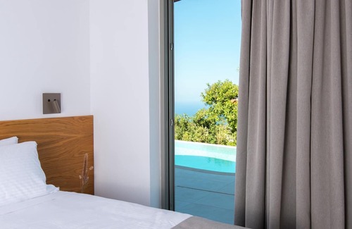 Rodhia Villa | Villa T - Deluxe Panoramic View