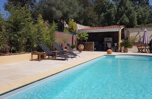Mezzavia Villa | Villa T4 con aire acondicionado y piscina privada en AJACCIO CORSE
