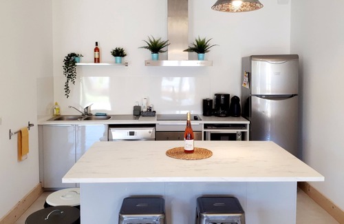 Taillades Casa | Villa clasificada 3 *** privatizada con piscina en el corazón de luberon