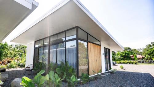 Peñas Blancas Villa | Villa Tanager
