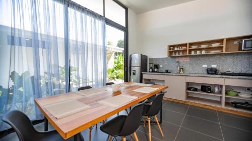 Peñas Blancas Villa | Villa Tanager