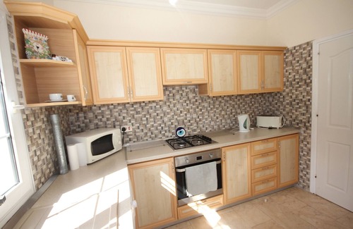 Kyrenia District Villa | Villa con piscina privada y vistas al mar ya la montaña. Algunas vacaciones escolares disponibles