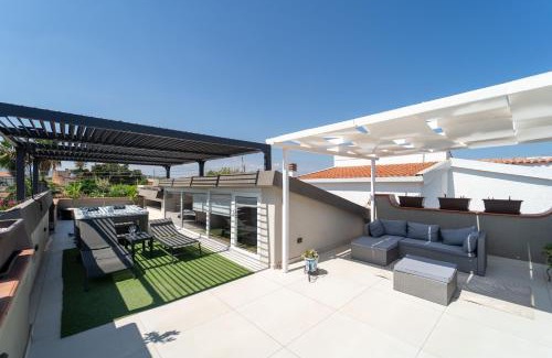 Syracuse Villa | Villa Tea con piscina a pochi passi dal mare
