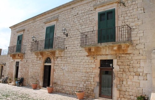 Modica Villa | Villa Teresa Modica
