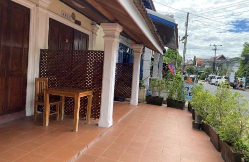Luang Prabang Hotel | Villa That Luang Legend