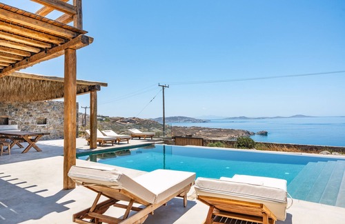 Houlakia Villa | Villa 'The Lion 3 with Sunset Views' con vistas al mar, Wi-Fi y aire acondicionado