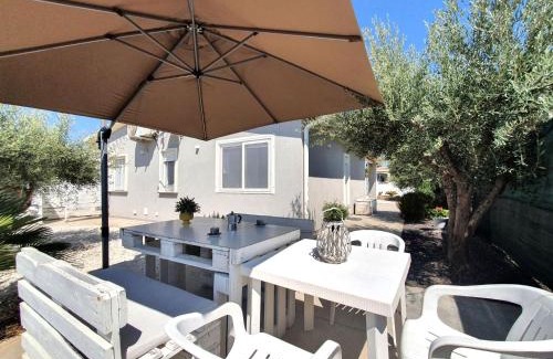 Reitani Villa | Villa The Sunshine House by Interhome