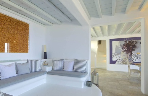 Houlakia Casa | Villa Theo Unique Sunset Views Large Heated Pool