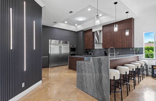 Miami Shores Casa | Villa Tortuga: 10 BR 9,500 sq. ft Extravagant Miami Estate w pool, movie theater