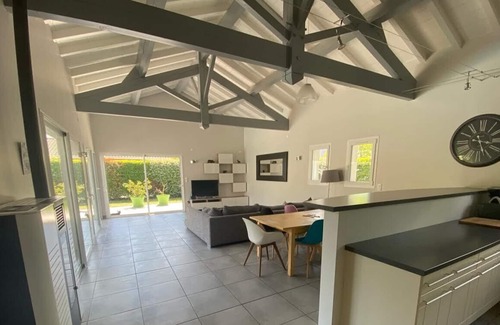 Tosse Casa | Villa Tosse Piscine Chauffée Pour 12 Personnes