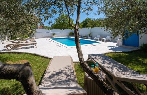 Tugare Villa | VILLA TUGARKA private pool, fitness, play-house, great for families, max 6 per.