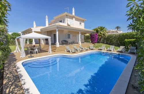 Montechoro Villa | Villa Tulipa