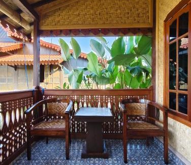 Banyuwangi Cabina | Villa Umah Kampung