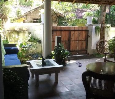 Unawatuna Cama Y Desayuno | Villa Unawatuna
