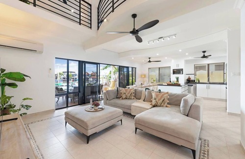 Stuart Park Casa | This townhouse is a 3 bedroom(s), 3 bathrooms, located in Stuart Park, NT.